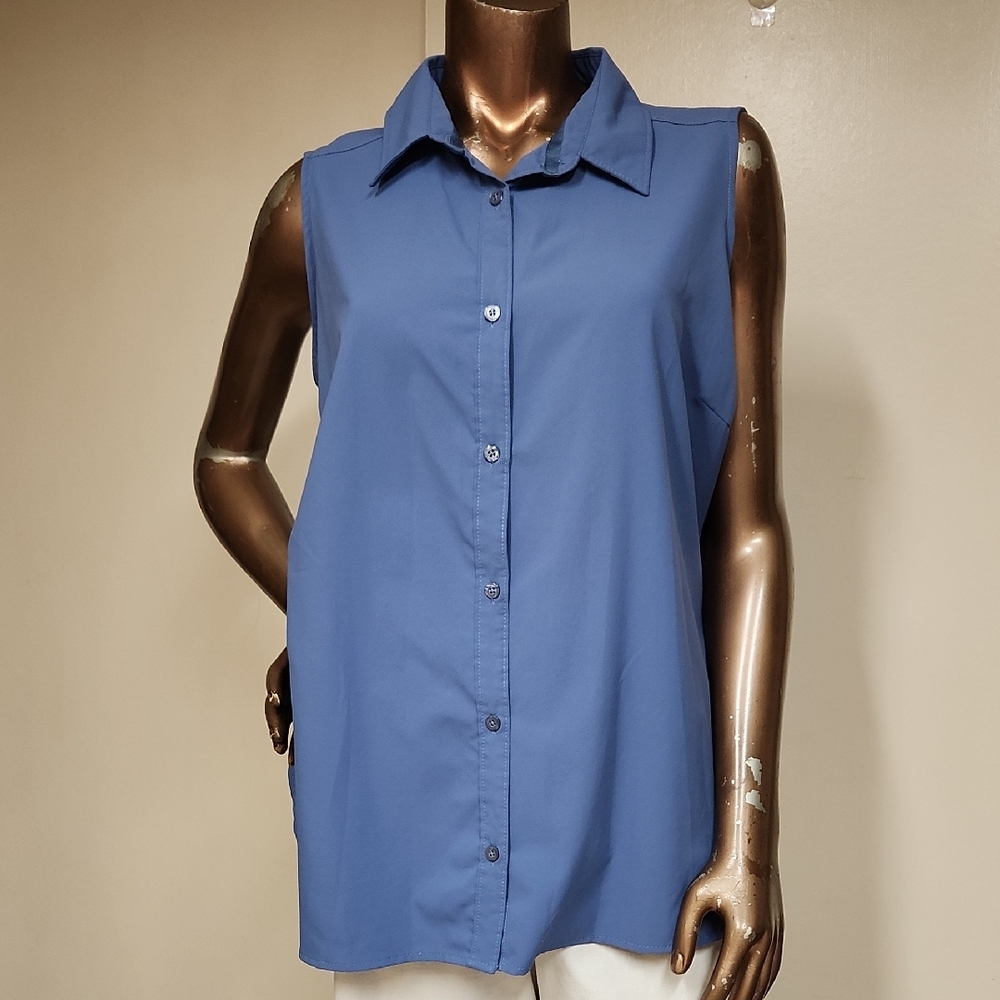 Columbia Women's Classic Blue Button-Down Sleeveless Shirt Size XL